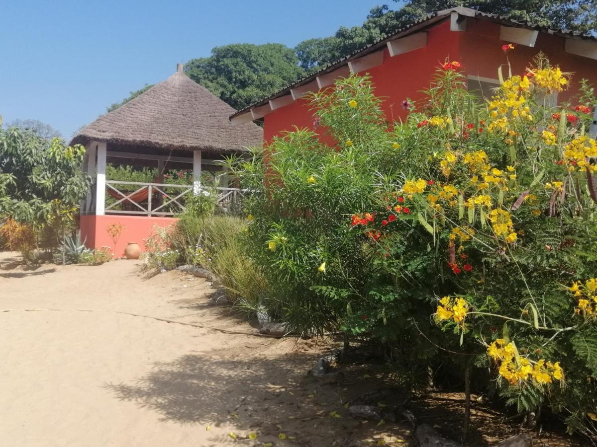 Akine Ti Kasso Piscine Hotel Diembereng Luaran gambar
